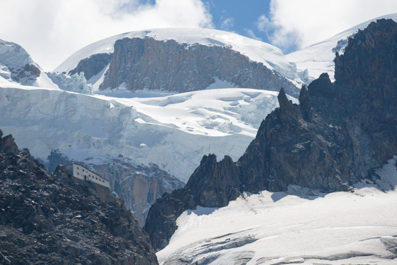 La Jonction sommet de la randonnée. Glacier des Bossons et Aiguilles de Chamonix