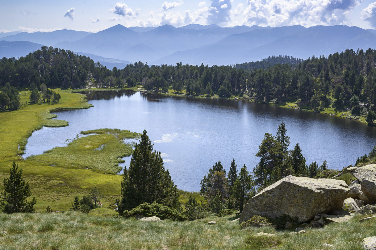 Le Lac d'Aude en été, source de l'aude