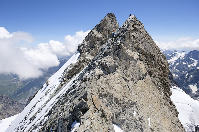 Quatrieme dent des aretes de le Meije