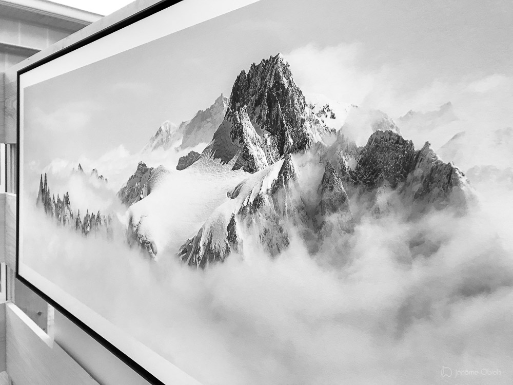 Tirage d'art panoramique montagne noir et blanc